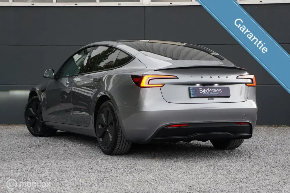Tesla Model 3 Premium Long Range RWD 78 kWh FSD Pan Gara uit 2024, foto 2