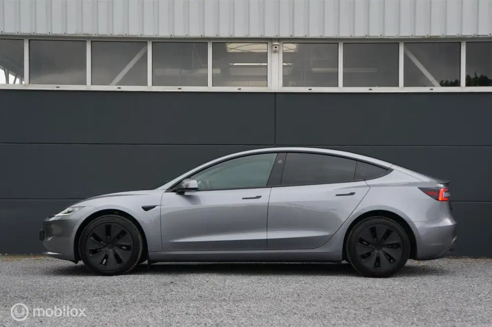 Tesla Model 3 Premium Long Range RWD 78 kWh FSD Pan Gara uit 2024, foto 6