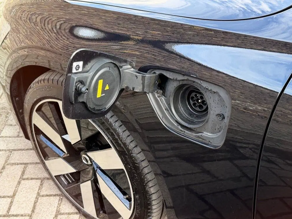 Volvo V60 2.0 T6 AWD Ultra Dark Panodak Leer H&K Hea uit 2024, foto 15