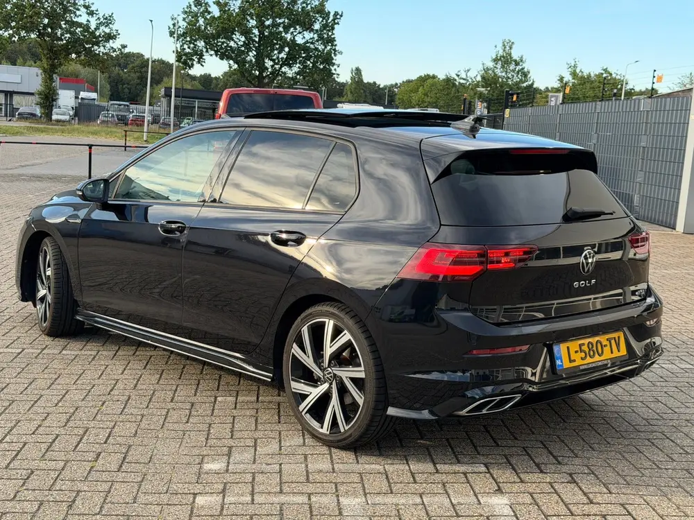 Volkswagen Golf 1.5 eTS 3x R-Line | Panoramadak | IQ light uit 2021, foto 8