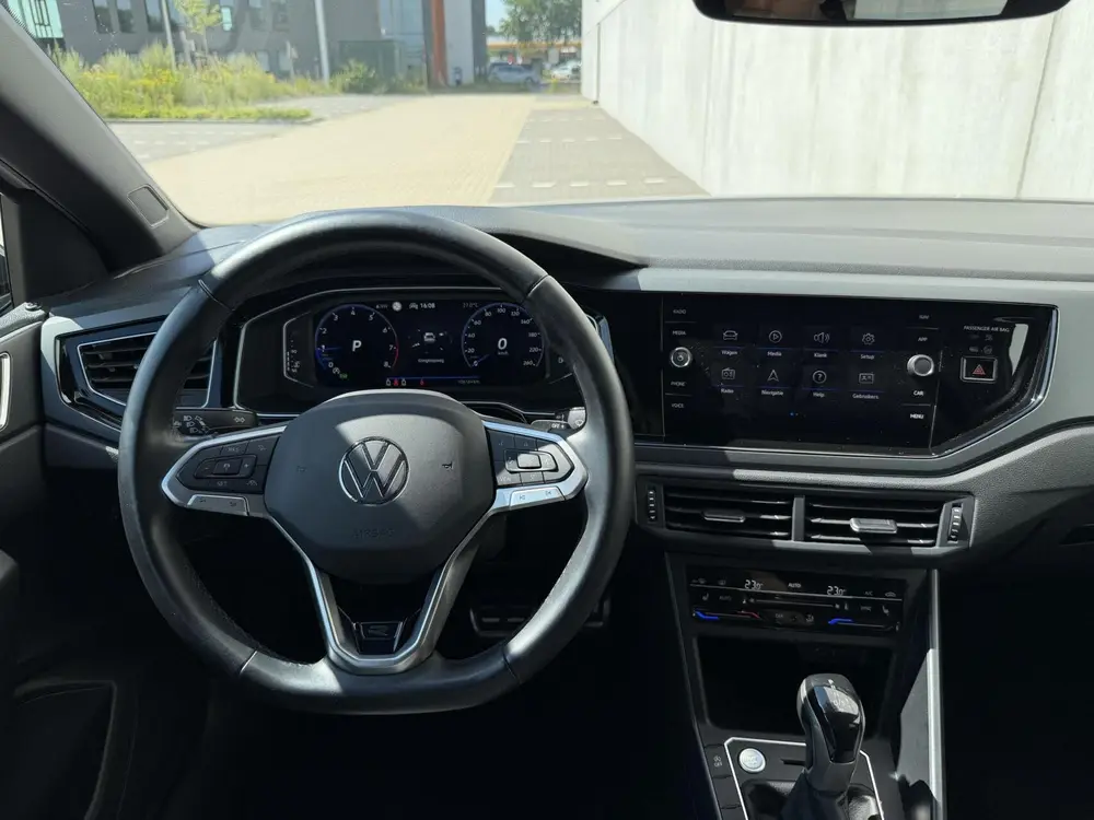 Volkswagen Taigo 1.5 TSI R-Line | stoelverw | cam | keyless uit 2023, foto 10