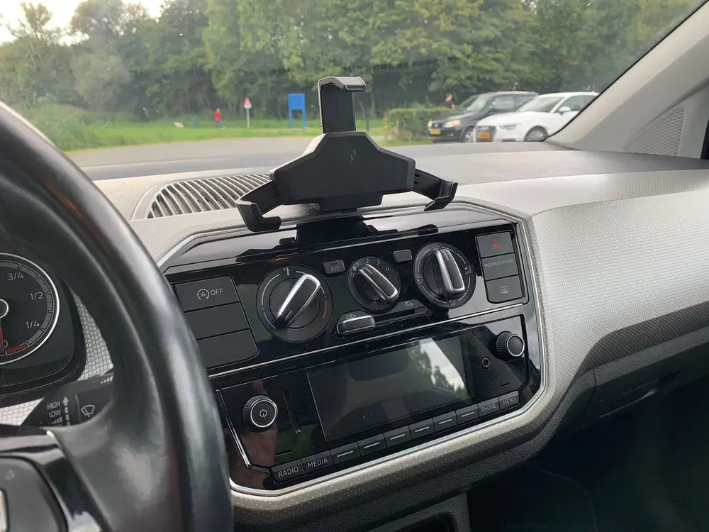 Volkswagen Up! 1.0 60PK 3D BMT 2019 Zwart uit 2019, foto 8