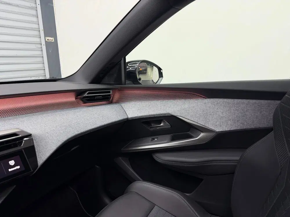 Peugeot 3008 GT 73 kWh 210PK uit 2026, foto 16