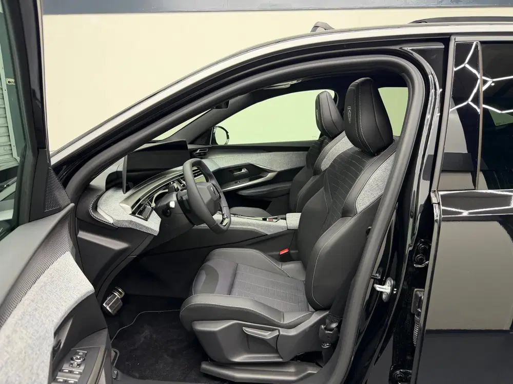 Peugeot 3008 GT 73 kWh 210PK uit 2026, foto 9