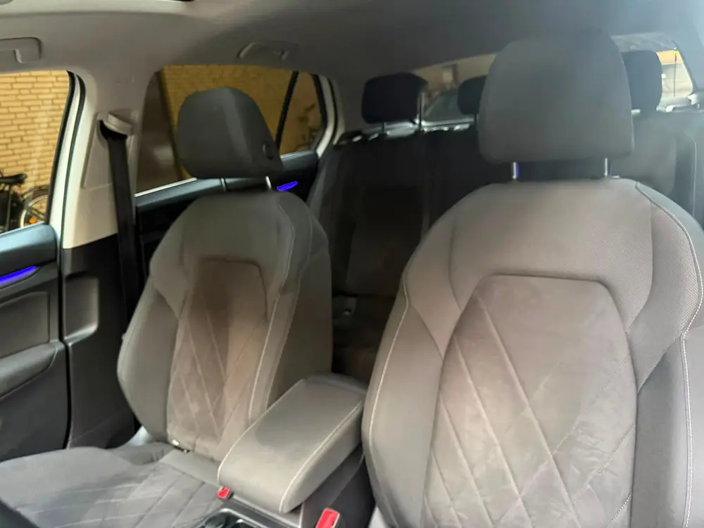 Volkswagen Golf 1.4 Ehybrid 204pk DSG 2021 Wit uit 2021, foto 15