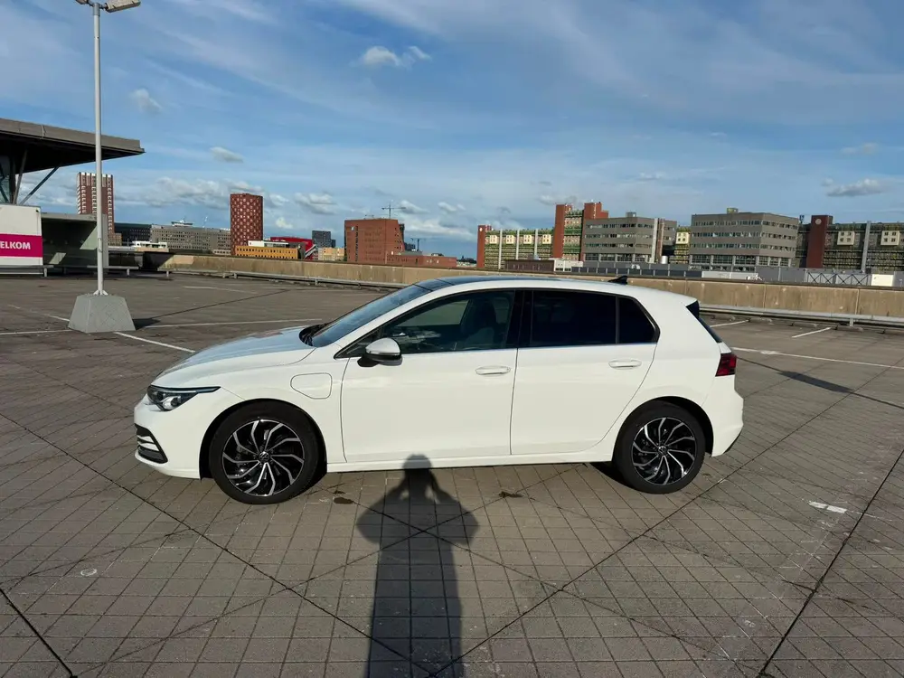 Volkswagen Golf 1.4 Ehybrid 204pk DSG 2021 Wit uit 2021, foto 4