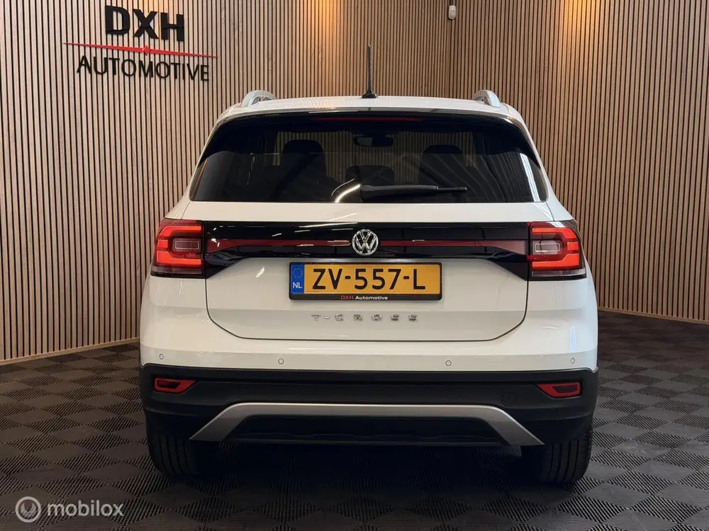 Volkswagen T-Cross 1.0 TSI DSG R-Line BEATS VIRTUAL CARPLAY uit 2019, foto 5
