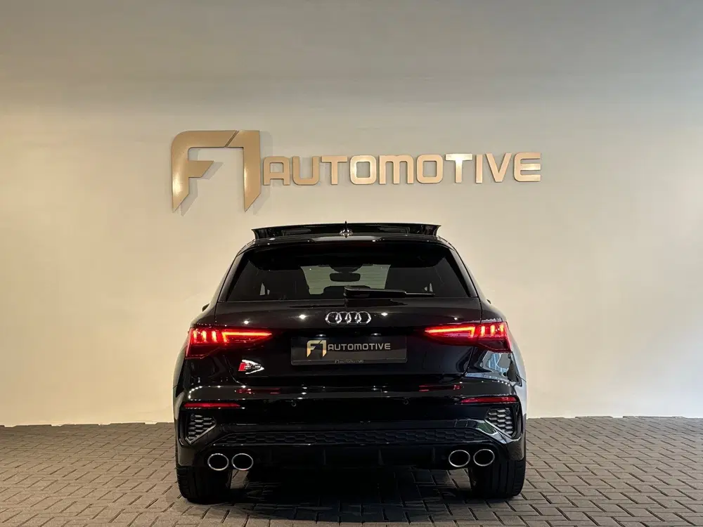 Audi S3 2.0 TFSI quattro Pano uit 2022, foto 11