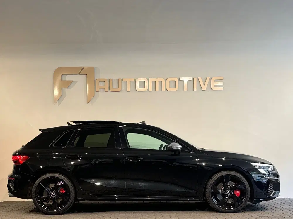 Audi S3 2.0 TFSI quattro Pano uit 2022, foto 12