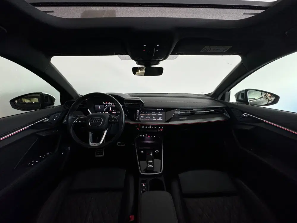 Audi S3 2.0 TFSI quattro Pano uit 2022, foto 4