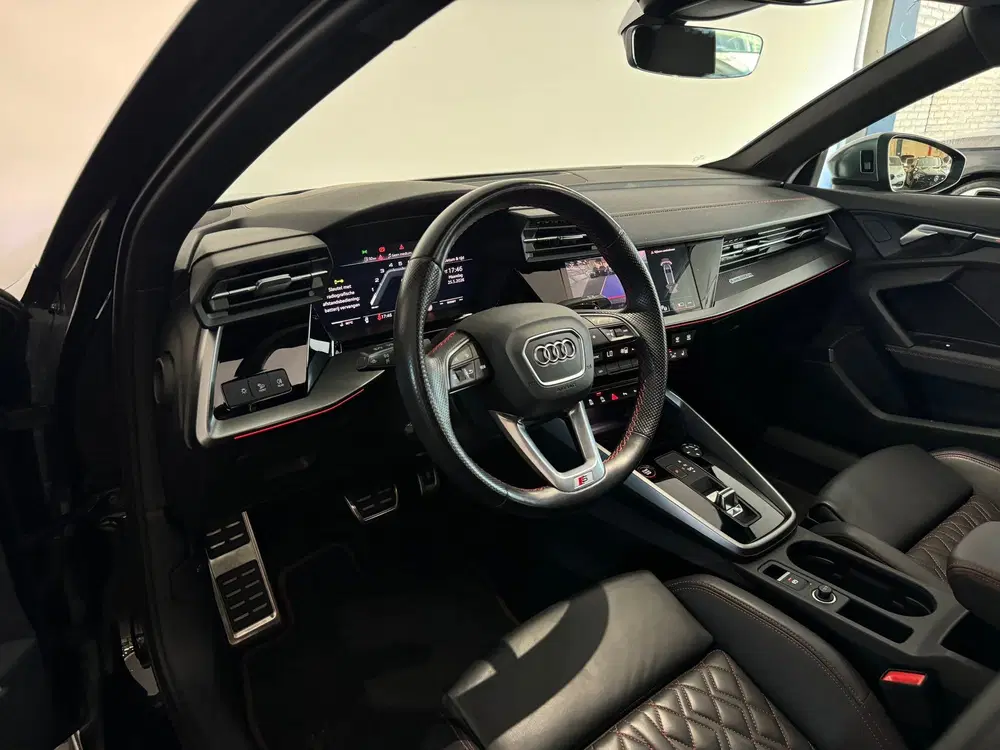 Audi S3 2.0 TFSI quattro Pano uit 2022, foto 5