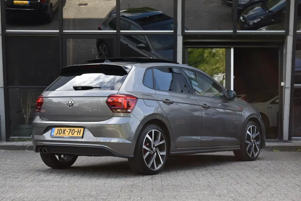 Volkswagen Polo 2.0 TSI GTI Pano Virtual DCC Stage 2 Downpip uit 2020, foto 6