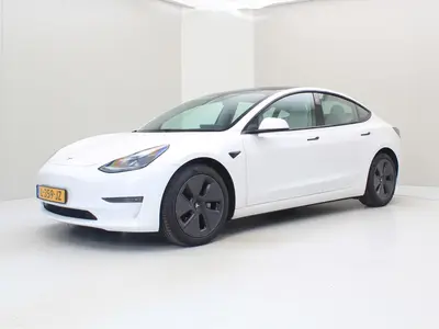 Tesla Model 3 Long-Range AWD 351pk 75 kWh FACELIFT 88 uit 2021
