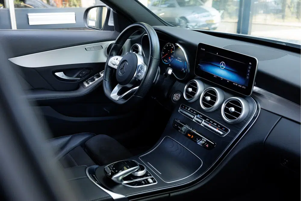Mercedes-Benz C-Klasse 180 Aut. 157PK uit 2020, foto 5