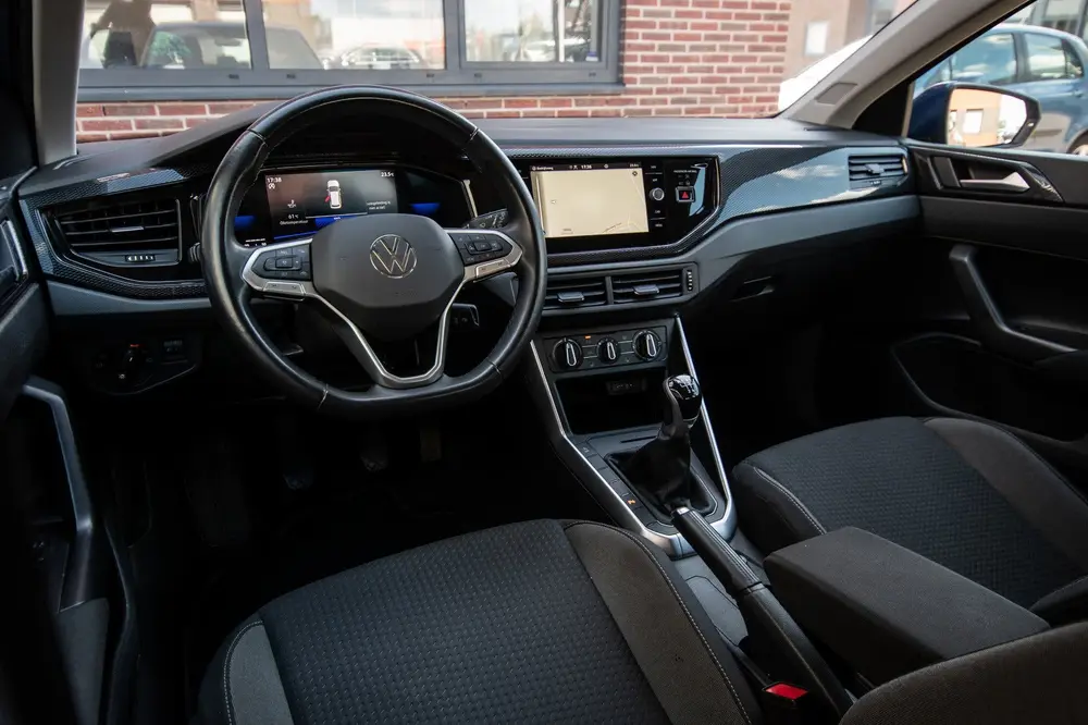 Volkswagen POLO 1.0 TSI Style Stoelverwarming|Navi|Apple Car uit 2022, foto 10