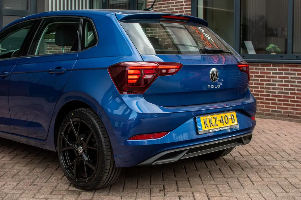Volkswagen POLO 1.0 TSI Style Stoelverwarming|Navi|Apple Car uit 2022, foto 18