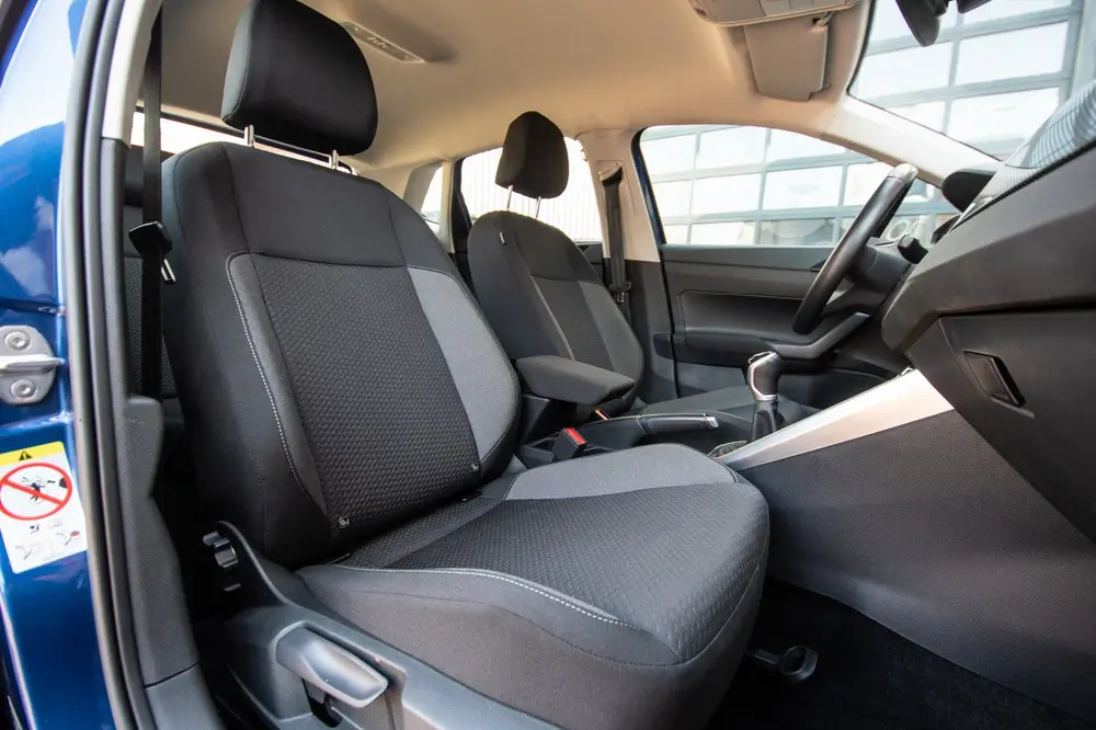 Volkswagen POLO 1.0 TSI Style Stoelverwarming|Navi|Apple Car uit 2022, foto 6
