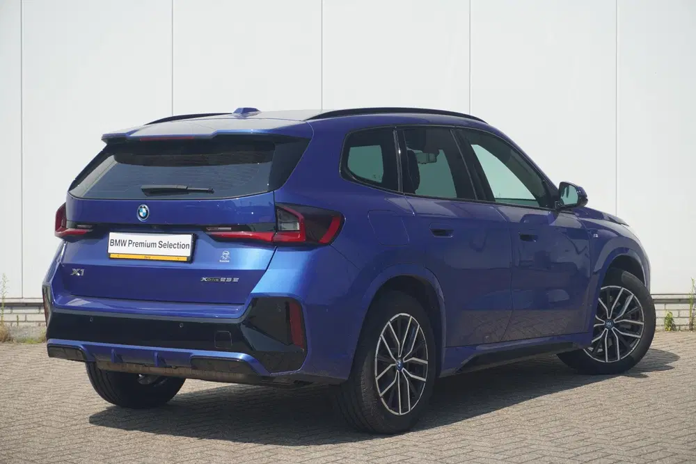 BMW X1 xDrive25e M Sport uit 2023, foto 2