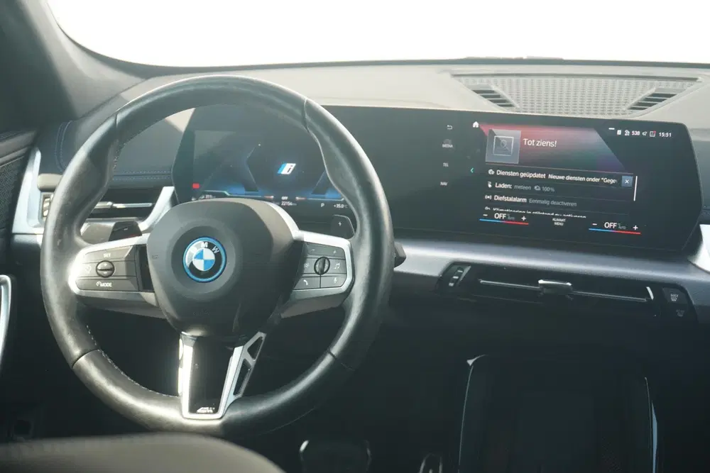 BMW X1 xDrive25e M Sport uit 2023, foto 8