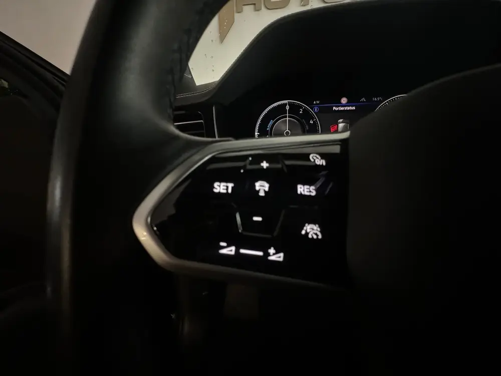 Volkswagen Touareg 3.0 TSi e-Hybrid 4M R Pano|Memory|Trekhaa uit 2022, foto 18