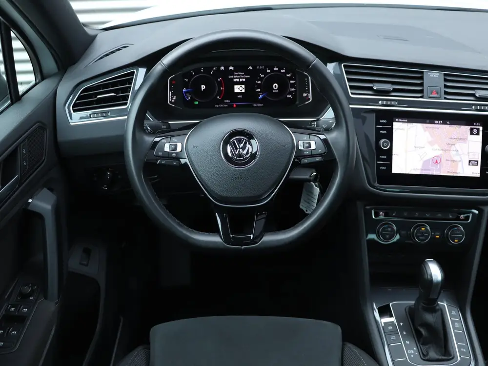 Volkswagen Tiguan 1.5 TSI ACT R-Line Automaat *Panodak*Trekh uit 2020, foto 17