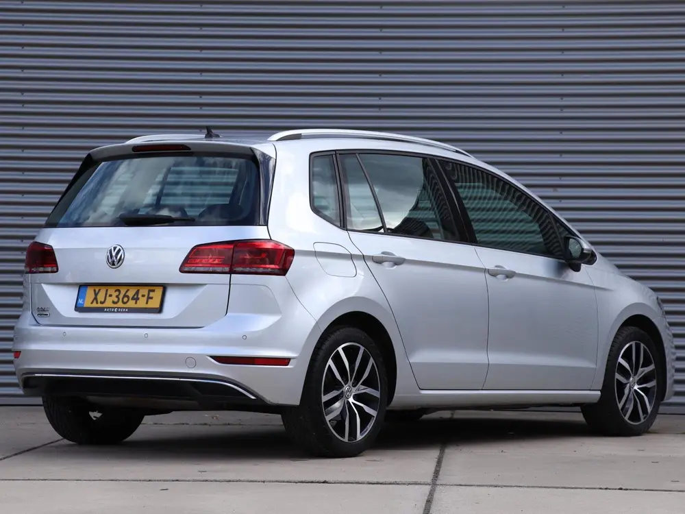Volkswagen Golf Sportsvan 1.0 TSI Comfortline Automaat *Navi uit 2019, foto 2