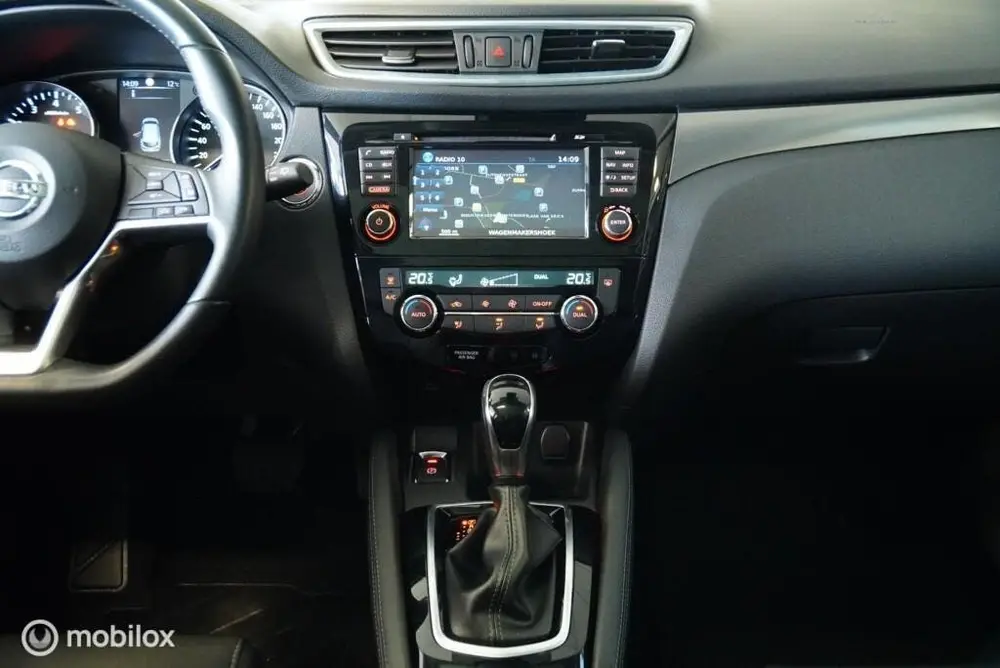 Nissan Qashqai 1.3 Tekna+ AUTOMAAT NAVI 360CAMERA LEER PANO uit 2019, foto 18