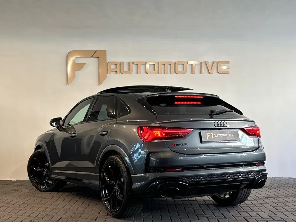 Audi RS Q3 2.5 TFSI Quattro Pano uit 2021, foto 7