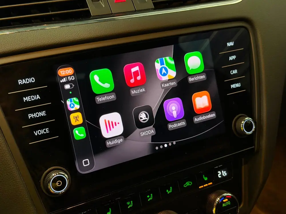 Skoda Octavia 2.0 TSI Soleil VIRTUAL uit 2019, foto 13