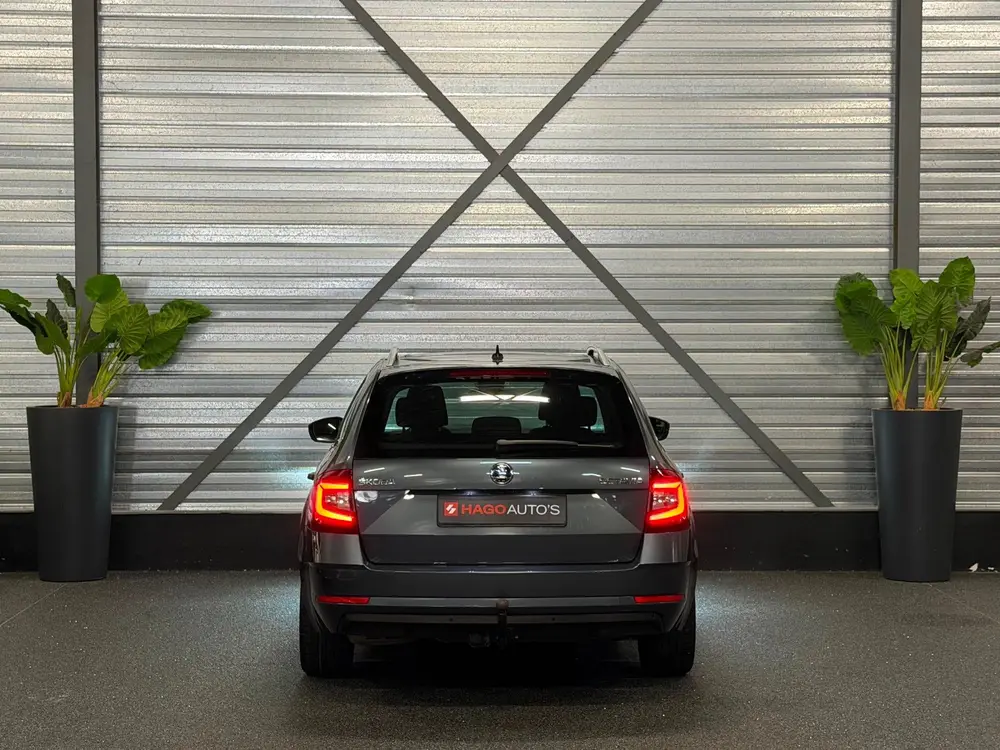 Skoda Octavia 2.0 TSI Soleil VIRTUAL uit 2019, foto 8