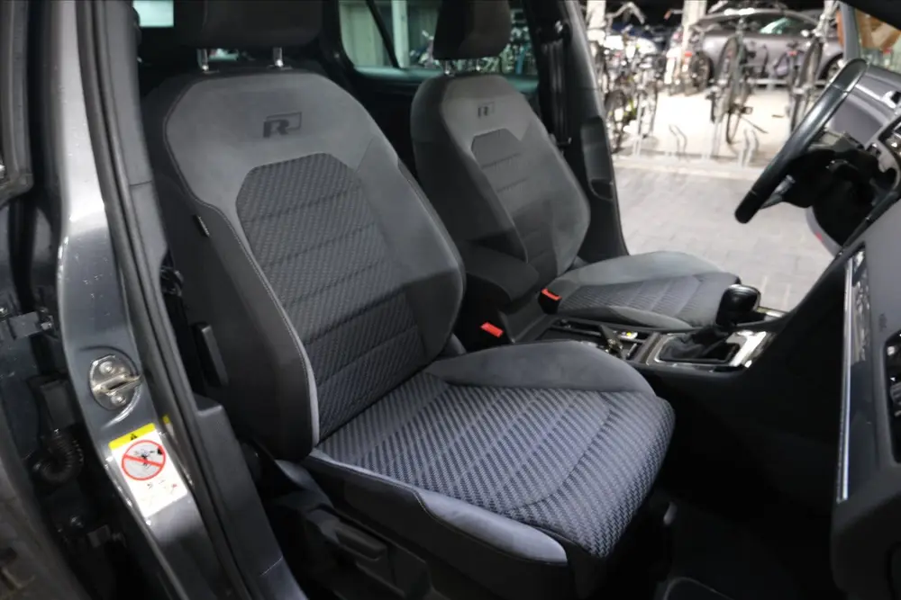 Volkswagen Golf VII Golf 1.5 TSI R-Line | 7-DSG | CarPlay uit 2020, foto 16