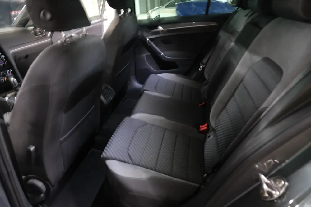 Volkswagen Golf VII Golf 1.5 TSI R-Line | 7-DSG | CarPlay uit 2020, foto 17