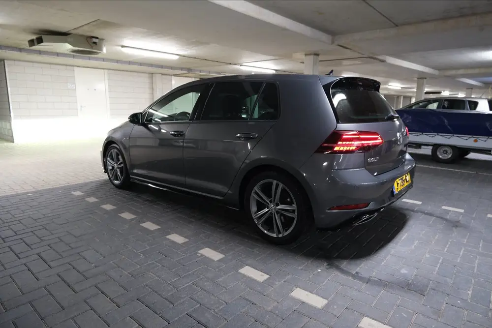 Volkswagen Golf VII Golf 1.5 TSI R-Line | 7-DSG | CarPlay uit 2020, foto 4