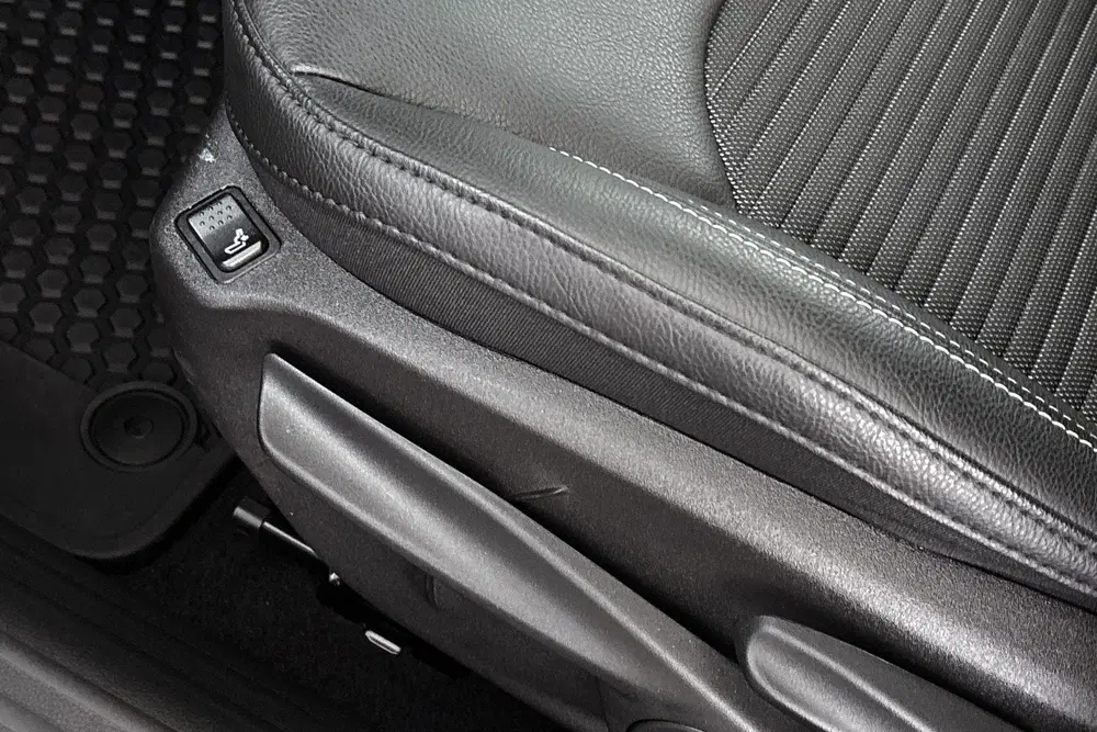 Jeep Compass 4xe 190 Plug-in Hybrid Electric Altitude 3 uit 2024, foto 18