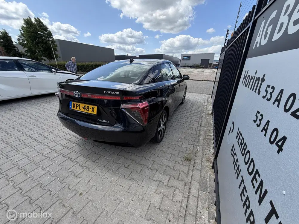 Toyota Mirai Dynamic NIEUW IN DE BTW uit 2021, foto 4