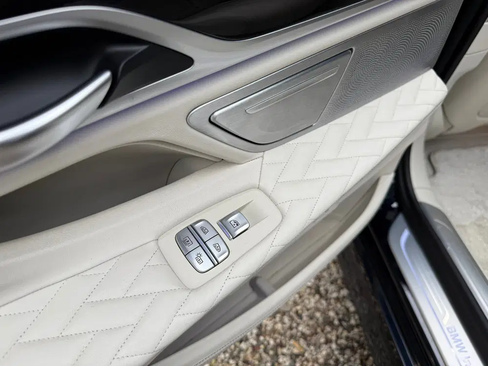 BMW 7-serie 745Le High Executive Full Option uit 2019, foto 11