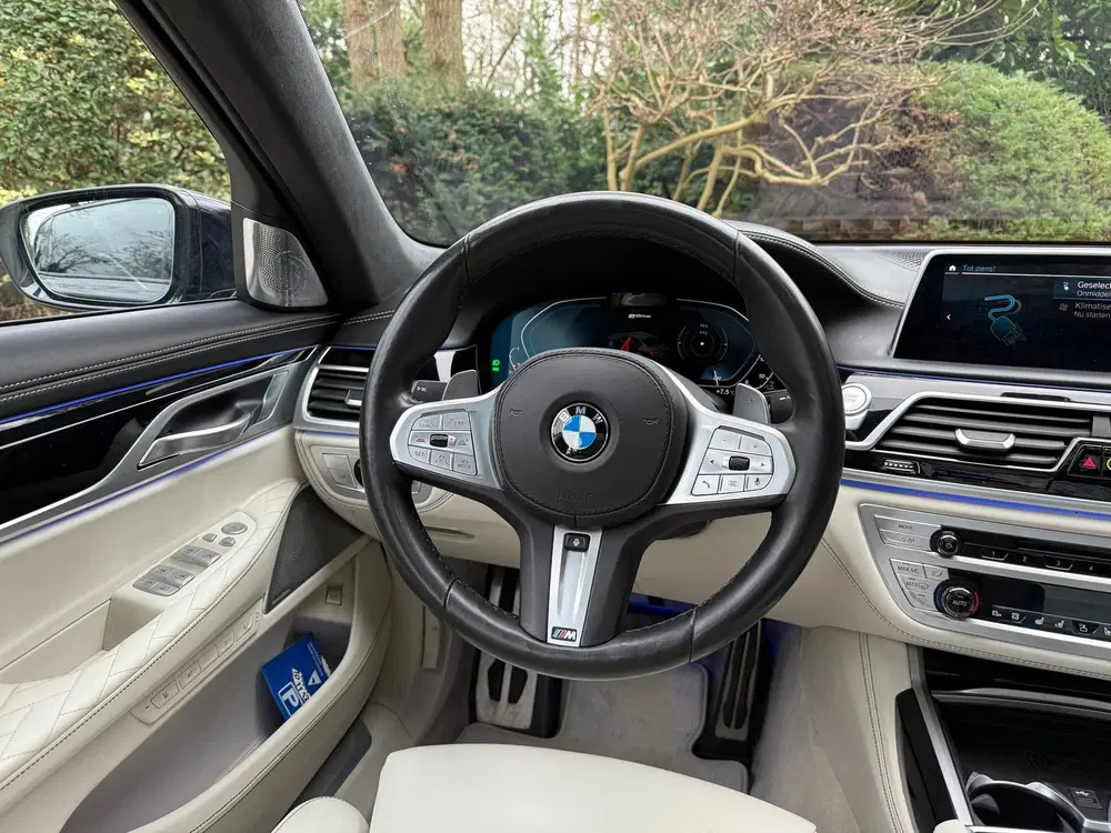 BMW 7-serie 745Le High Executive Full Option uit 2019, foto 13