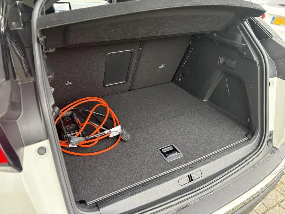Peugeot 3008 1.6 HYbrid4 300 GT Avantage uit 2020, foto 9