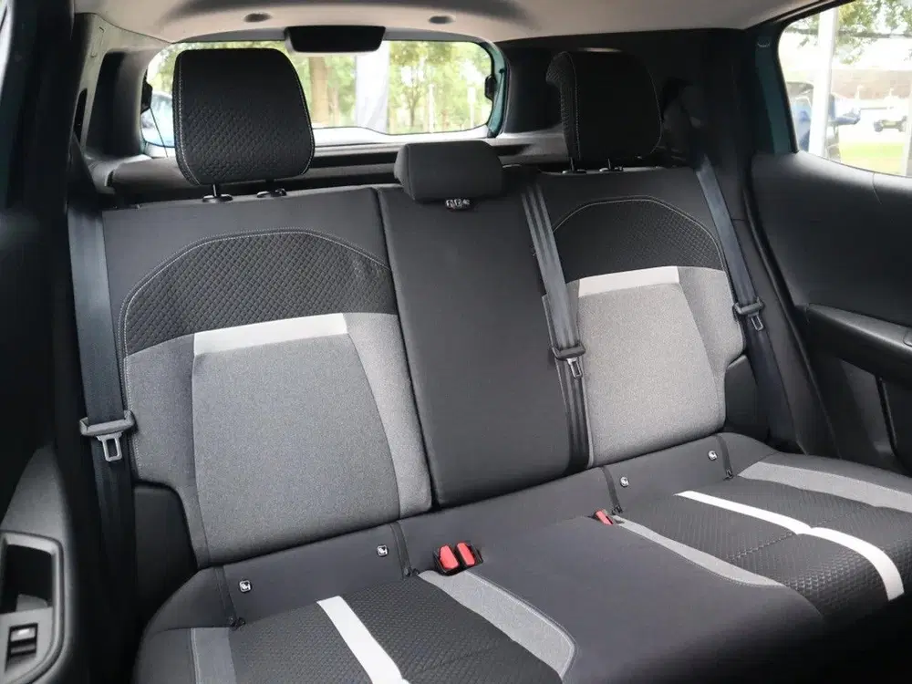Opel Frontera Edition 1.2 Turbo Hybrid 145pk eDCT automa uit 2025, foto 8