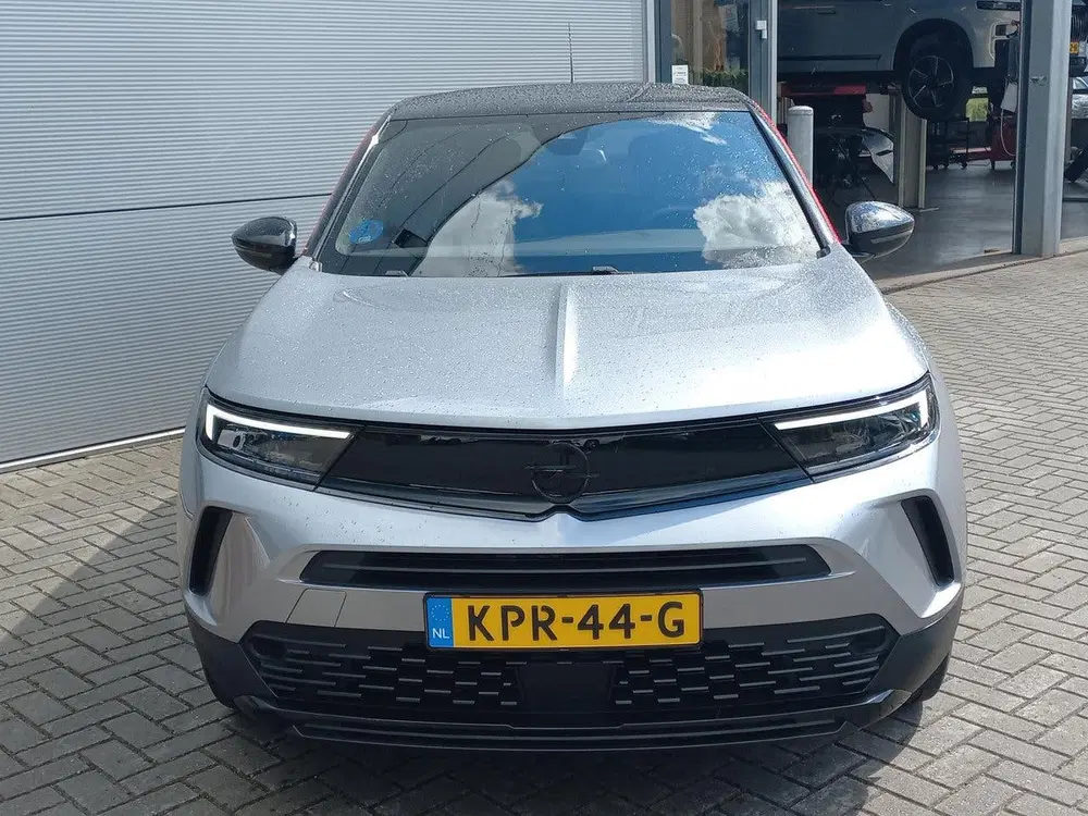 Opel Mokka GS Line 50-kWh 136pk 3-fase uit 2023, foto 4