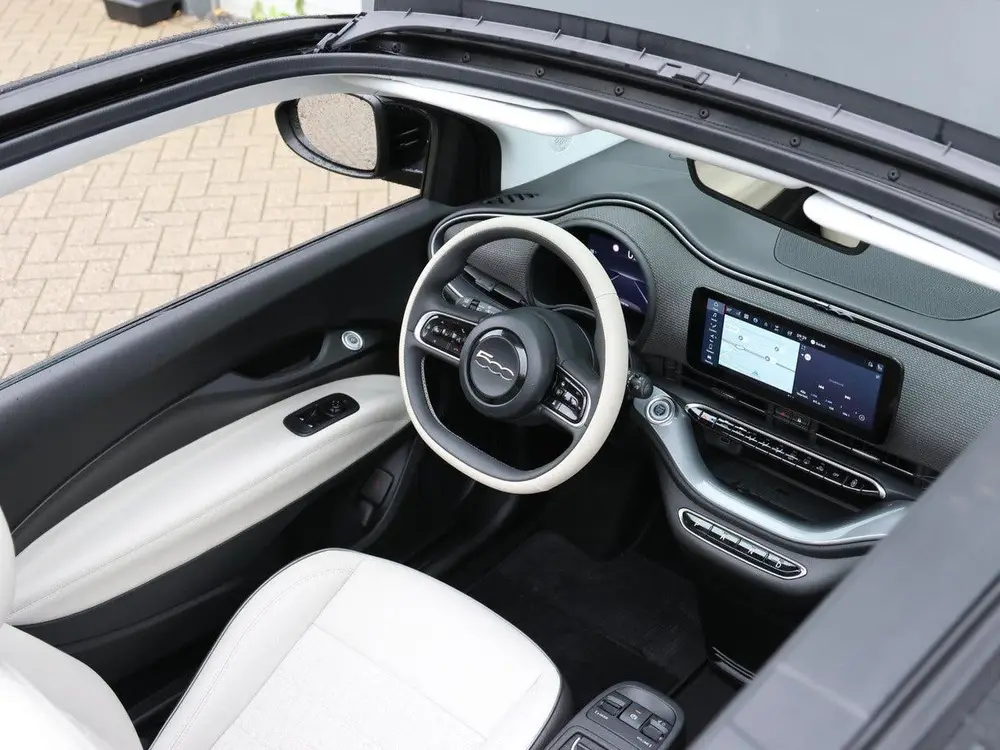 Fiat 500C La Prima 42 kWh uit 2024, foto 10