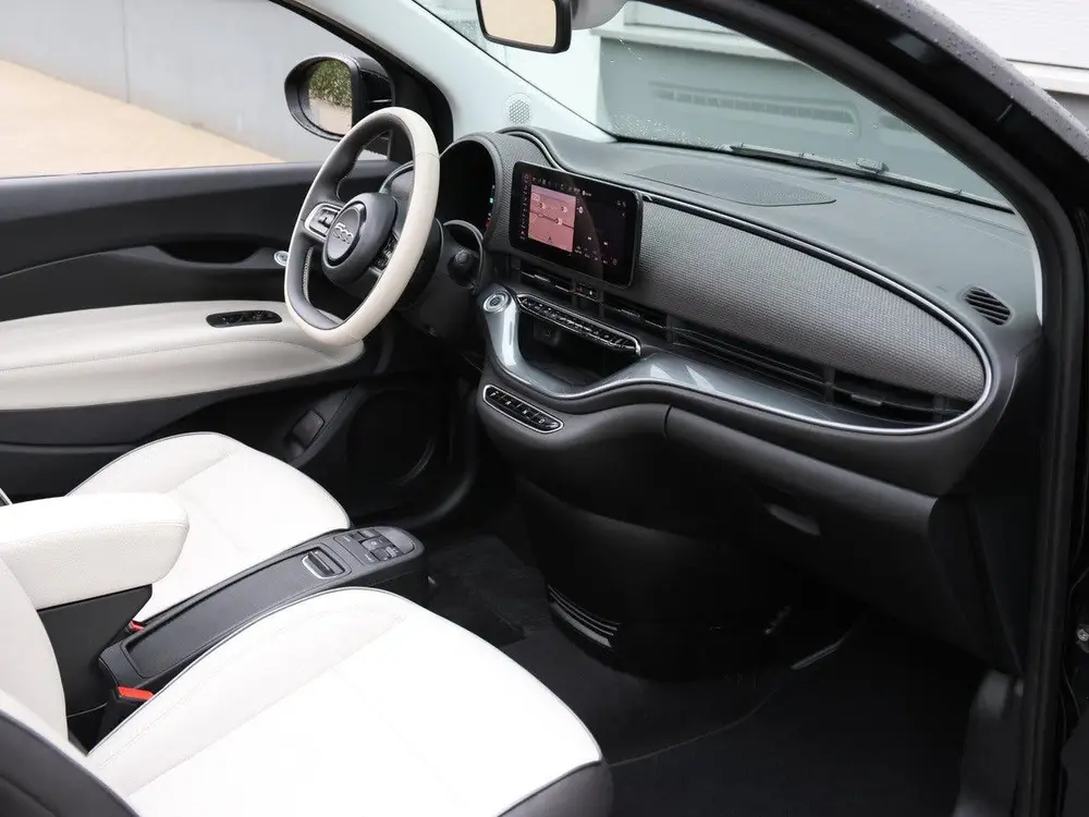 Fiat 500C La Prima 42 kWh uit 2024, foto 11