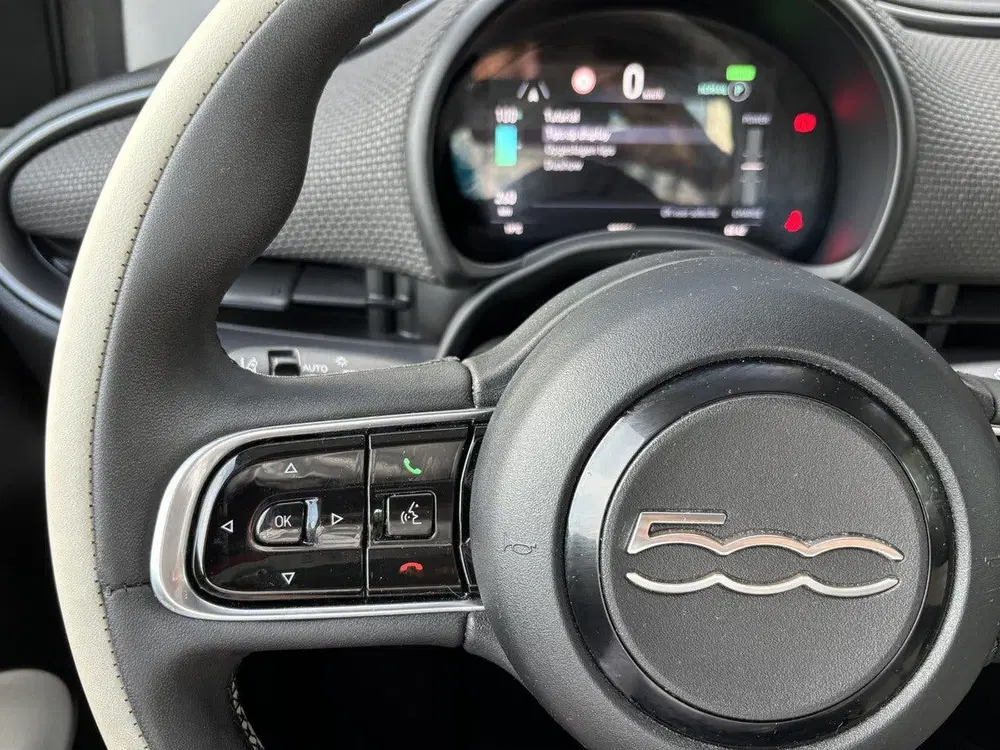 Fiat 500C La Prima 42 kWh Cabrio uit 2024, foto 13