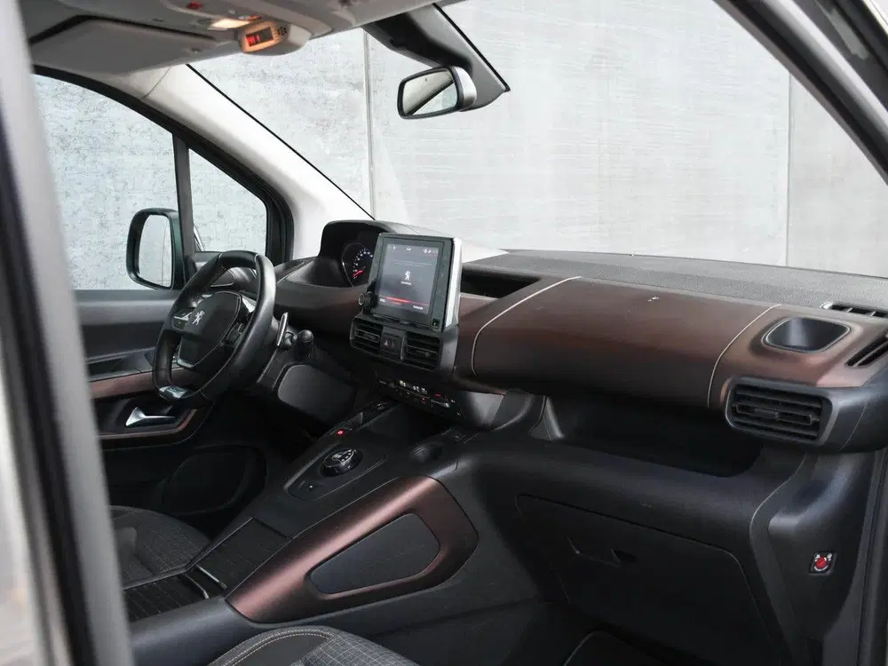 Peugeot Rifter GT 1.2 Puretech 130pk Automaat NAVI uit 2021, foto 10