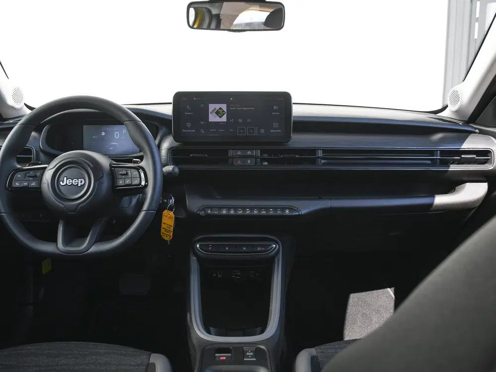 Jeep Avenger Longitude 1.2 e-Hybrid 110pk Automaat CRUI uit 2024, foto 13
