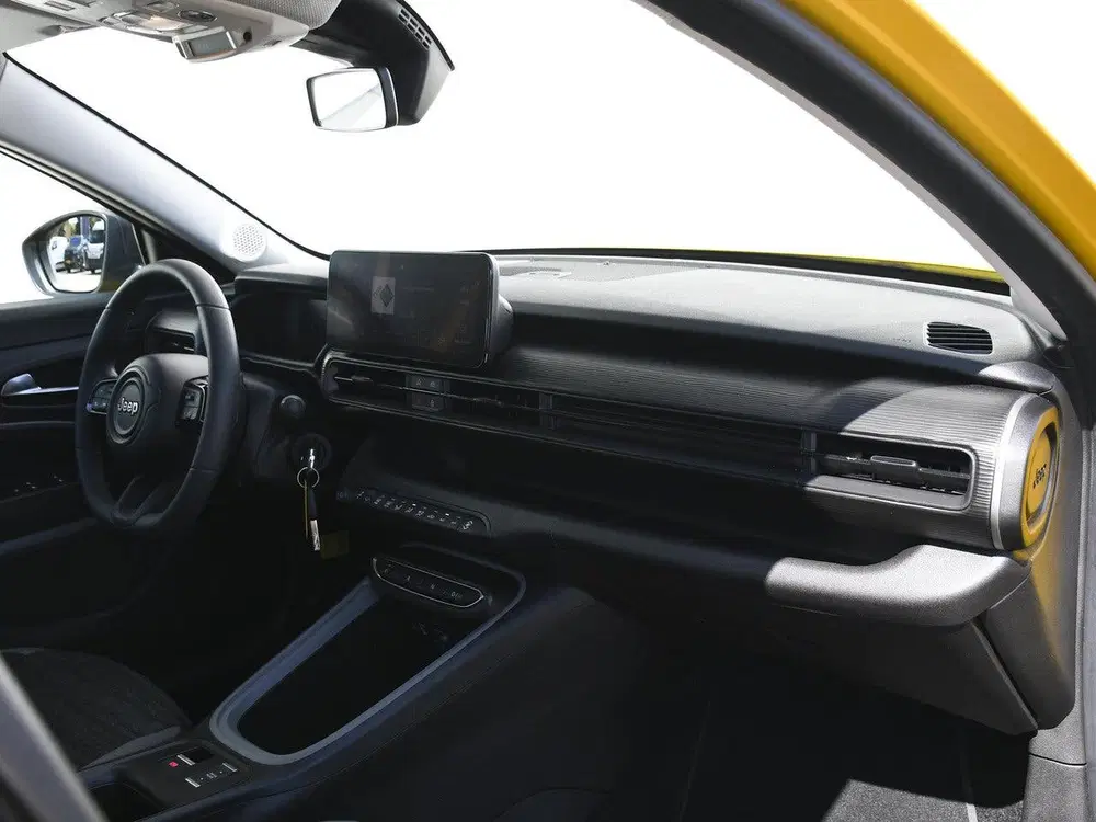 Jeep Avenger Longitude 1.2 e-Hybrid 110pk Automaat CRUI uit 2024, foto 9