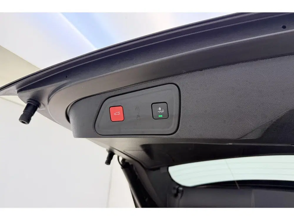 Peugeot 3008 1.2 Hybrid 145pk GT uit 2024, foto 13