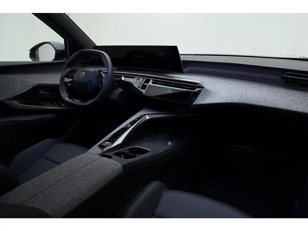 Peugeot 5008 1.2 Hybrid 145pk GT uit 2025, foto 16