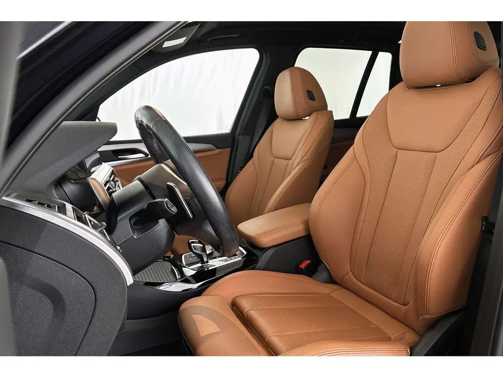 BMW X3 xDrive30e M Sport Panoramadak Stuur-Stoelv uit 2022, foto 6