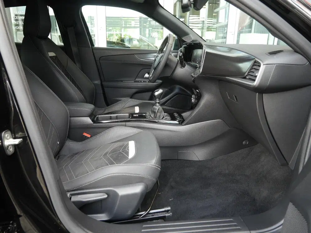 Opel Mokka 1.2 Turbo Ultimate uit 2024, foto 12